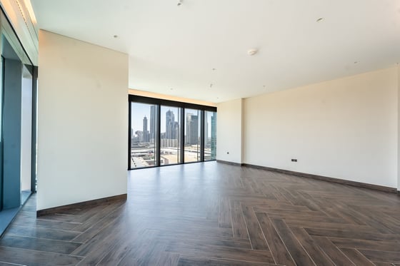 Burj Khalifa View | Brand New | View Today, picture 3