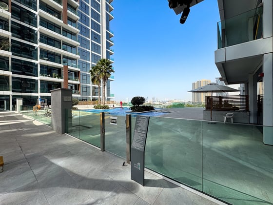 Prime Unit | Two Car Spaces | Iconic View, picture 19