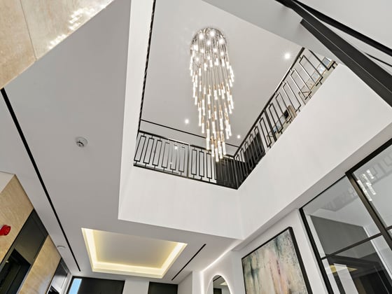 Fully Upgraded Luxury Villa | Lake View., picture 2
