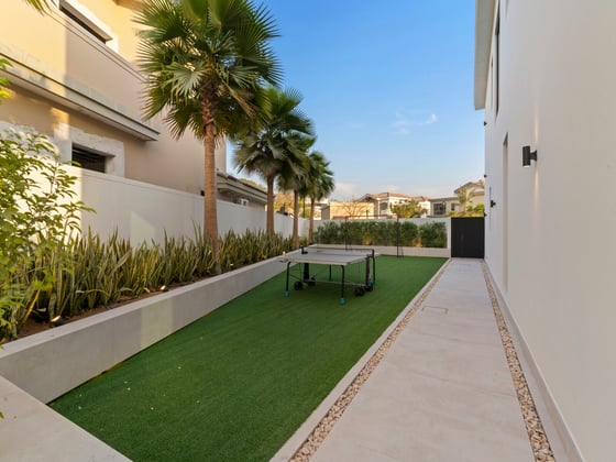 Fully Upgraded Luxury Villa | Lake View., picture 48