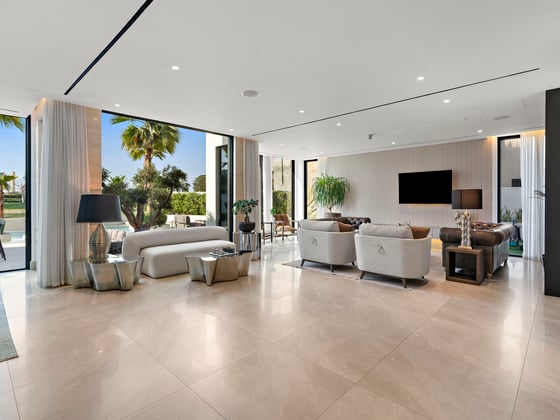 Fully Upgraded Luxury Villa | Lake View., picture 16