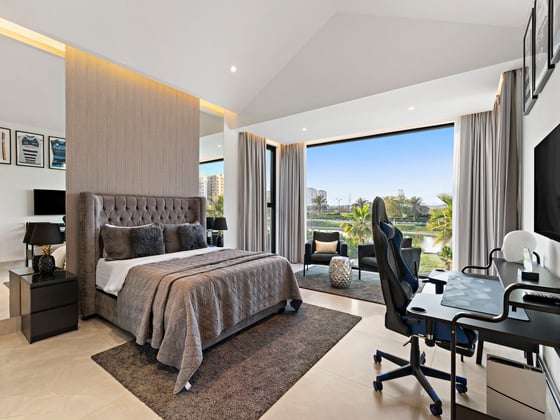 Fully Upgraded Luxury Villa | Lake View., picture 36