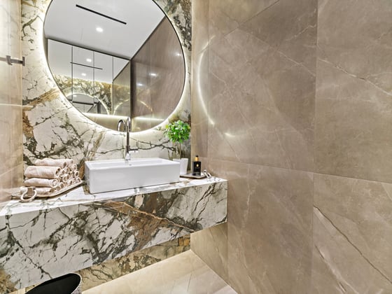 Fully Upgraded Luxury Villa | Lake View., picture 17