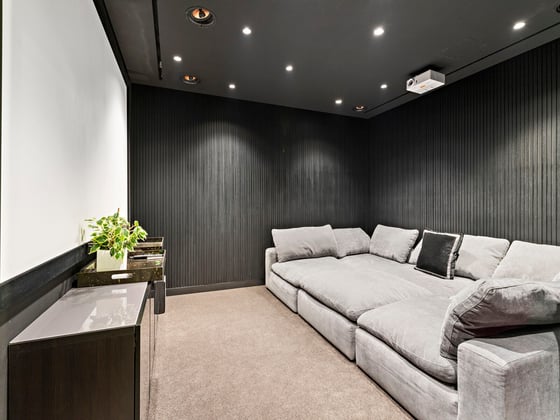 Fully Upgraded Luxury Villa | Lake View., picture 20