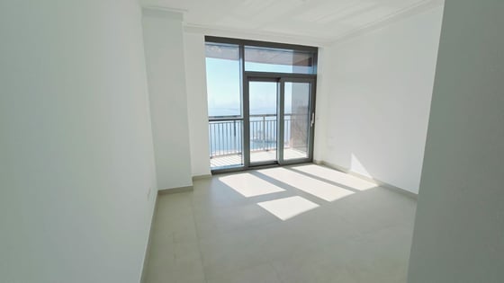 Motivated Seller | Water view | Unfurnished, picture 10