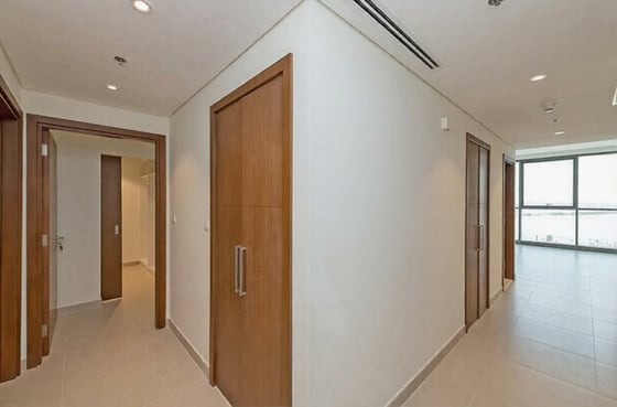 Motivated Seller | Water view | Unfurnished, picture 7