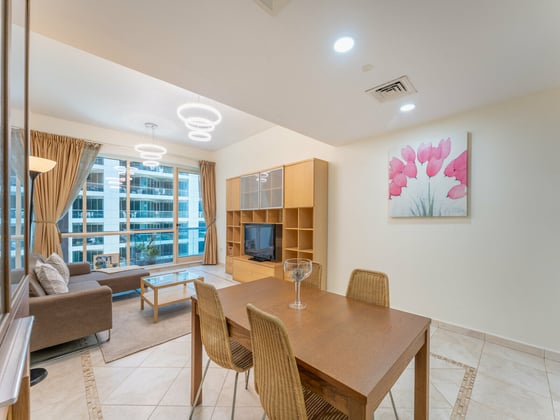 Spacious | Direct Marina Access | Low Floor, picture 11