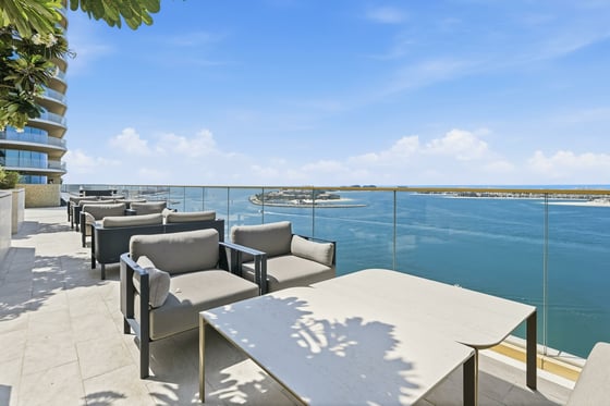 Fully Furnished | Beach Access | Palm Views, picture 16
