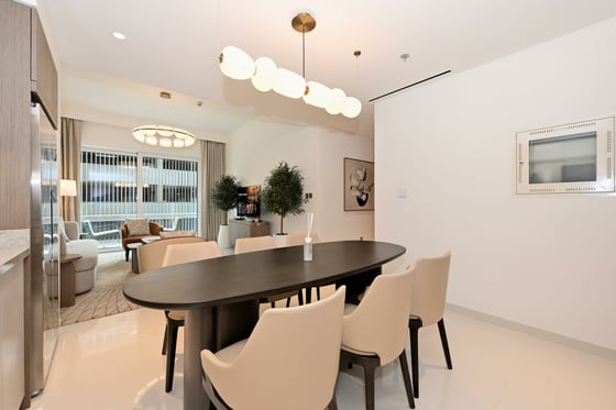 Fully Furnished | Beach Access | Palm Views, picture 5
