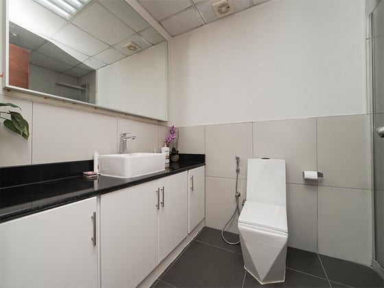 VOT | Fully Upgraded Unit | Maid’s......, picture 10