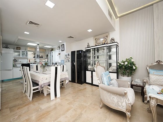 VOT | Fully Upgraded Unit | Maid’s......, picture 2
