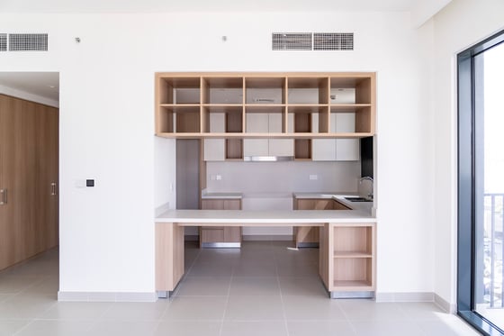 Canal View | Brand New | Spacious Layout, picture 4