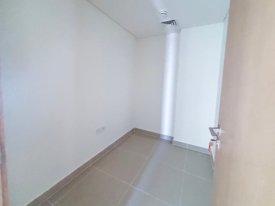 Canal View | Brand New | Spacious Layout, picture 17