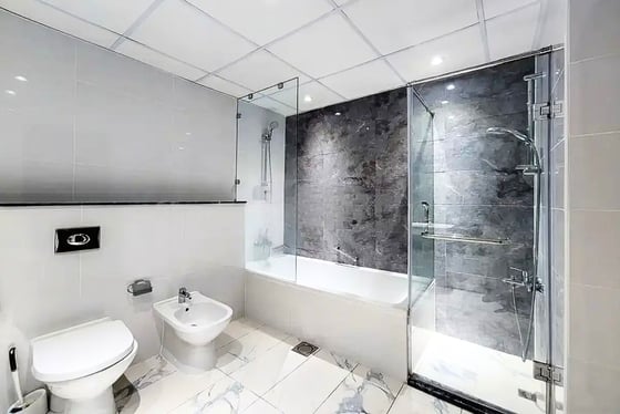 High Floor | With Maid's Room | Spacious, picture 8