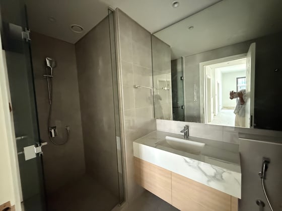 Single Row | Vastu | Mortgage Possible.., picture 8