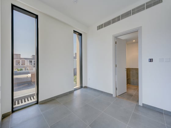 Internal Location | Spacious | Brand New, picture 11