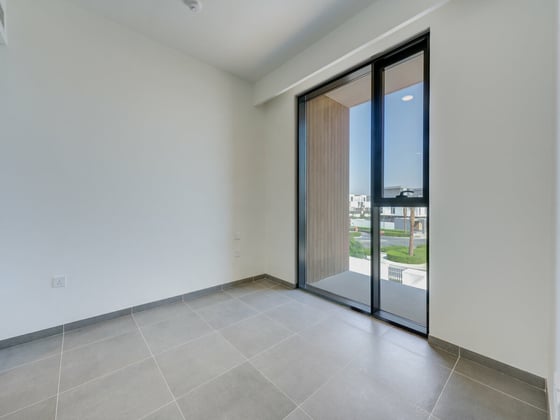 Internal Location | Spacious | Brand New, picture 13