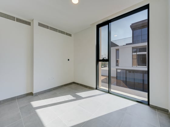 Internal Location | Spacious | Brand New, picture 9