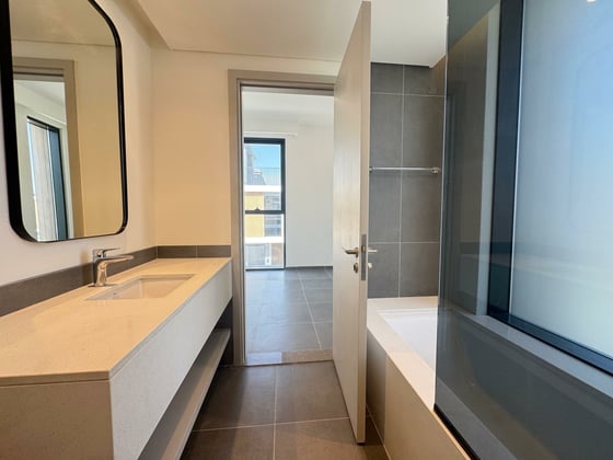 Brand New | Internal Unit | Close to Pool, picture 9