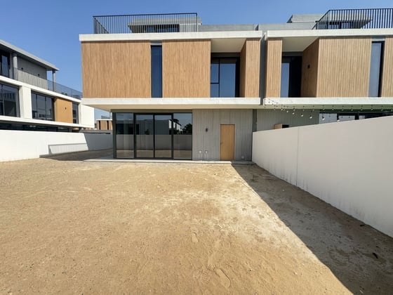 Brand New | Internal Unit | Close to Pool, picture 4