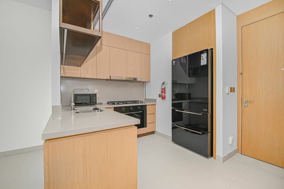 Branded Residence | 3BR + Maid | High Floor, picture 18