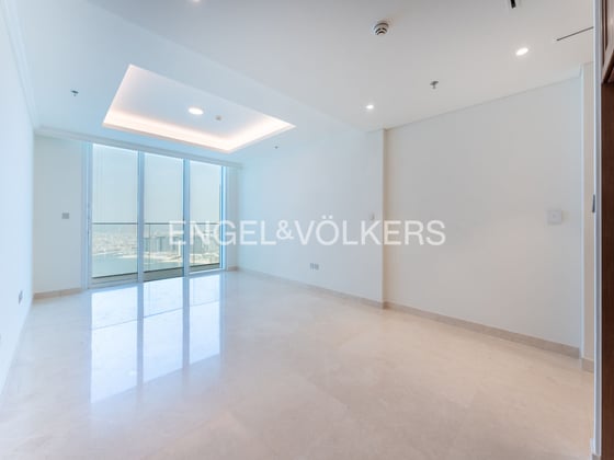Skyline & Palm Views | High Floor | Beach Access, picture 7