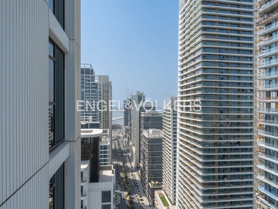 Skyline & Palm Views | High Floor | Beach Access, picture 16