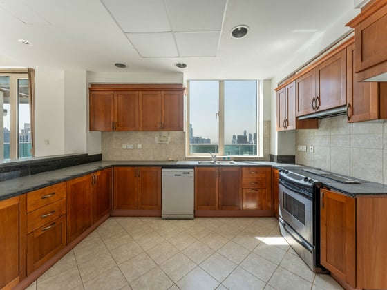 Duplex Penthouse | Vacant | Chiller Free, picture 5