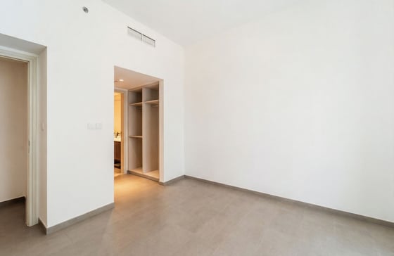 High Floor | Pool & Boulevard View | High ROI, picture 11