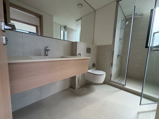 Corner Unit | Great Location | Book Now., picture 19