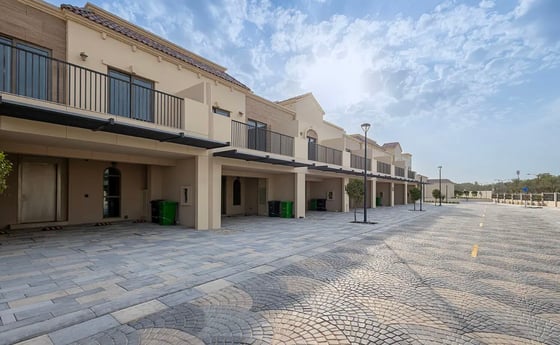 Brand New | Rented | Prime Location....., picture 1