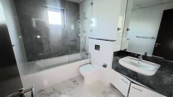 With Maid's Room | Best Layout | Vacant in April, picture 19
