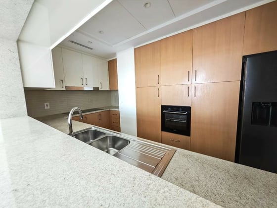 Full Golf View | Chiller Free | High Floor, picture 6