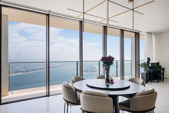 A REFINED MINIMALIST SANCTUARY WITH SERENE VIEWS, picture 2
