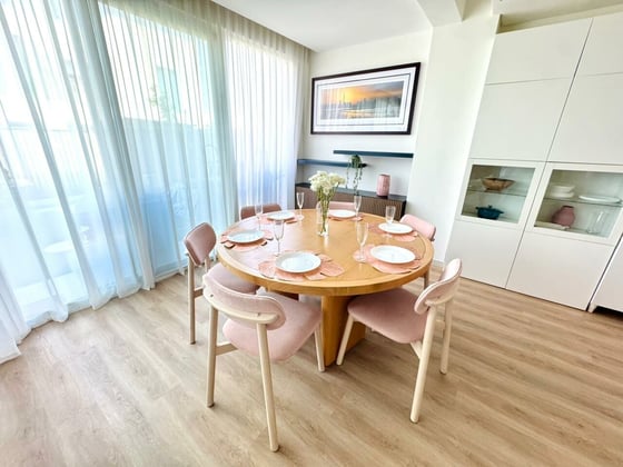 High-ROI | Fully Furnished 3BR + Maid's | Prime Location, picture 9