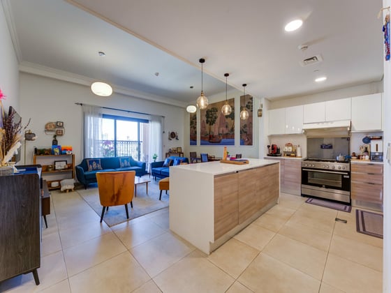 Vacant on Transfer |  High Floor | Great Condition, picture 4