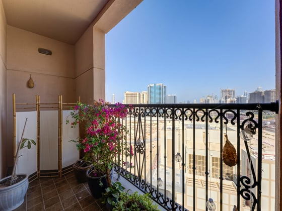 Vacant on Transfer |  High Floor | Great Condition, picture 15