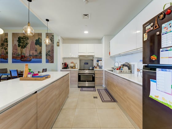 Vacant on Transfer |  High Floor | Great Condition, picture 5