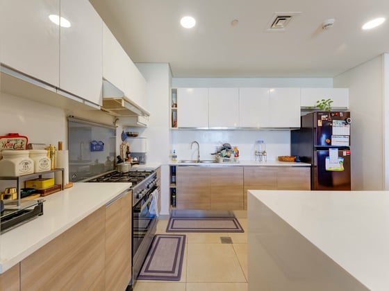 Vacant on Transfer |  High Floor | Great Condition, picture 6