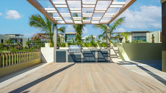 Spacious 5BR Villa | Landscaped Garden &amp; Private Pool, picture 29