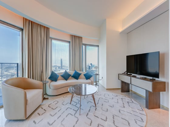 High Floor | Burj Khalifa & Creek View | Exclusive, picture 1