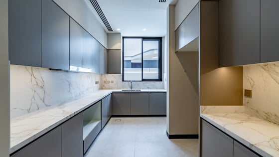 Golf  | Rooftop | Spacious | Payment Plan, picture 10