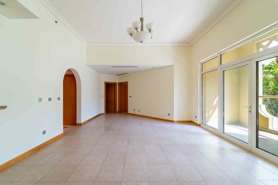 Spacious Layout | Park Views | Beach Access, picture 4