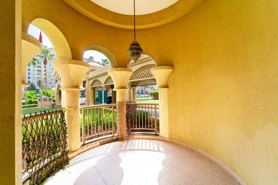 Spacious Layout | Park Views | Beach Access, picture 1