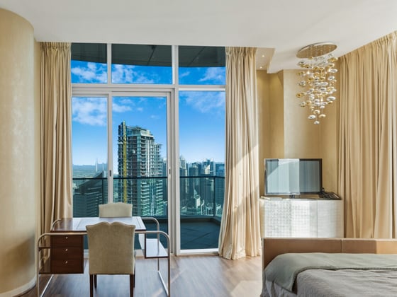 Stunning Views | Very Spacious | Upgraded Unit, picture 9