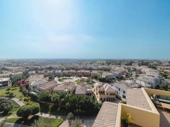Luxurious | Golf Course View | Prime Location, picture 14
