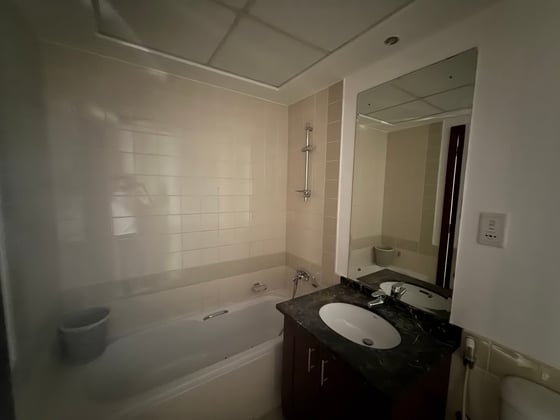Well Maintained | Upgraded Kitchen | Vacant, picture 17