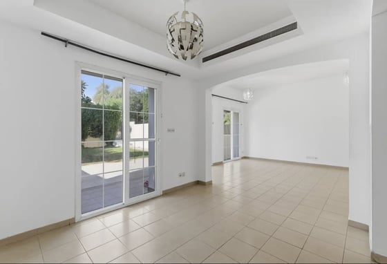 Well Maintained | Upgraded Kitchen | Vacant, picture 7