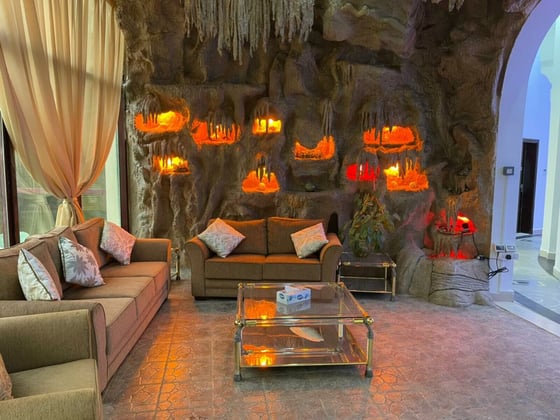 Ultra Luxury Mansion | Private Pool | Cinema, picture 14
