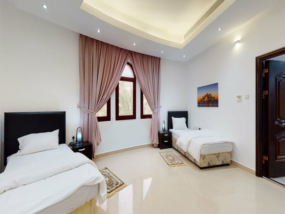 Ultra Luxury Mansion | Private Pool | Cinema, picture 18